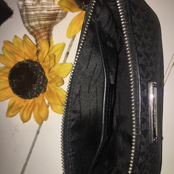 Michael Kors EST. 1981 Mini Handbag - Picture 7 of 8